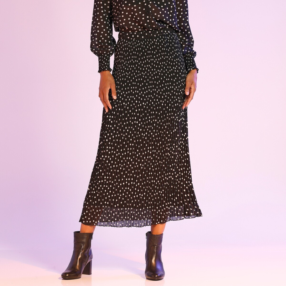 Voálová plisovaná sukňa s potlačou bodiek, recyklovaný polyester čierna ražná 36