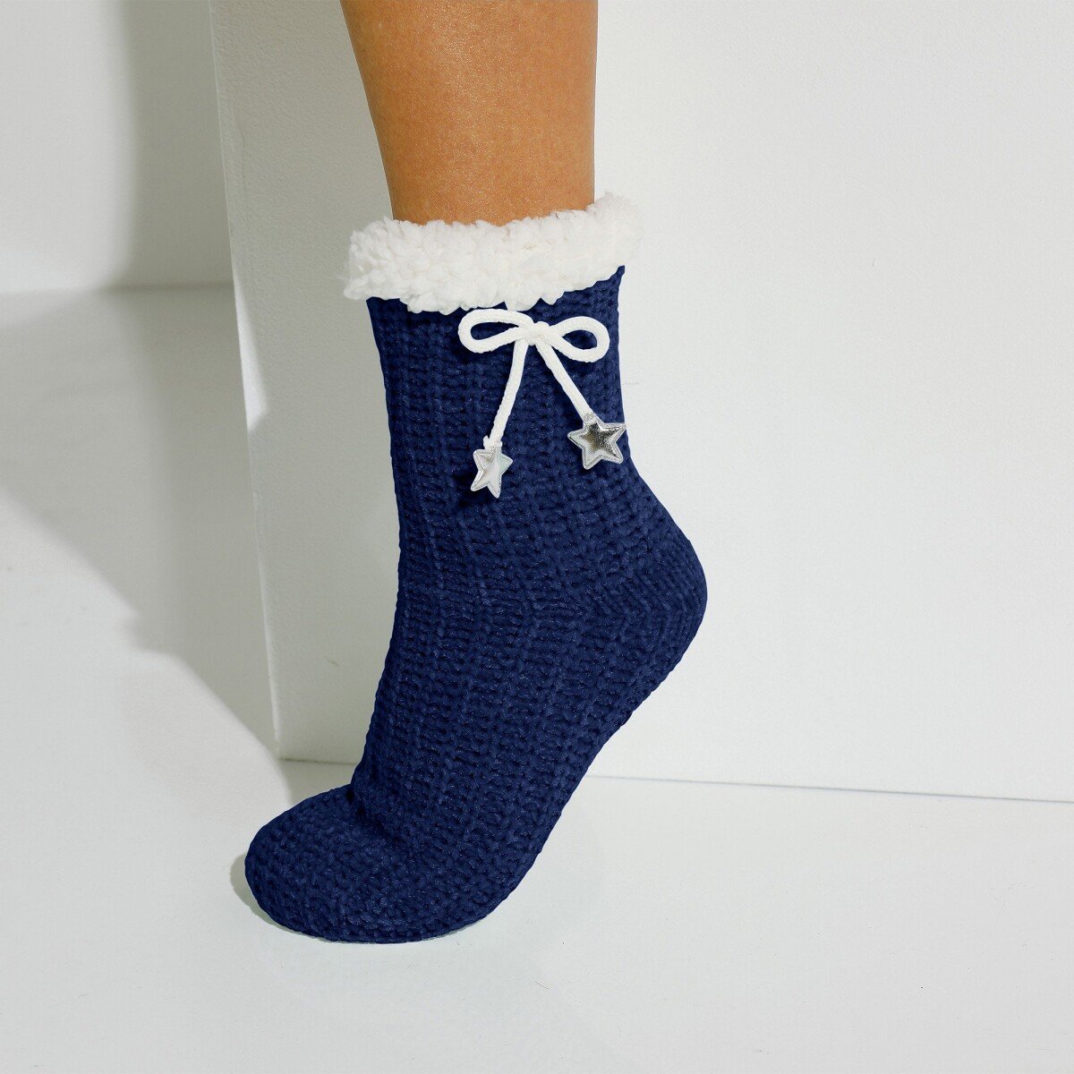 Papučové ponožky zo ženilkového úpletu, s mašličkou a hviezdičkami nám.modrá 36 37